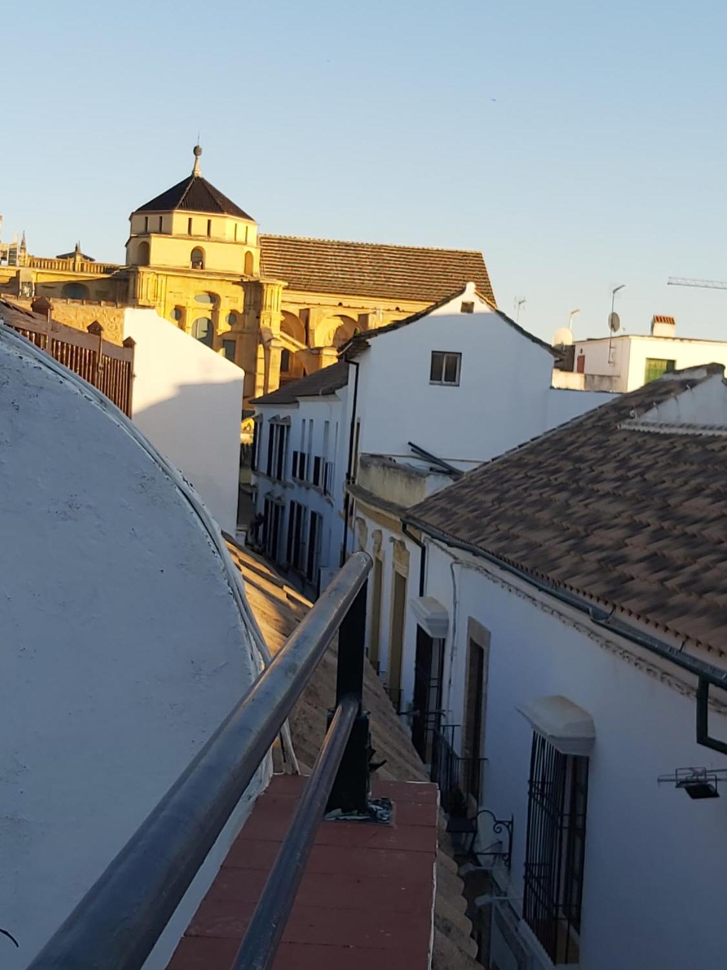 A 20 Metros De La Mezquita Catedral ,Apartamentos Turistico Cespedes 5 Córdoba Værelse billede