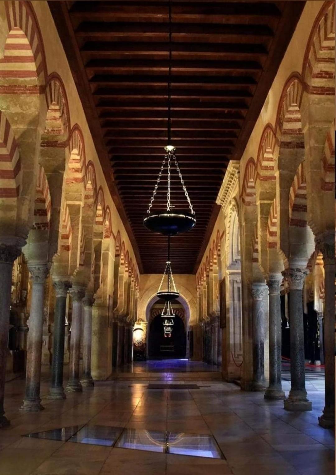 A 20 Metros De La Mezquita Catedral ,Apartamentos Turistico Cespedes 5 Córdoba Værelse billede